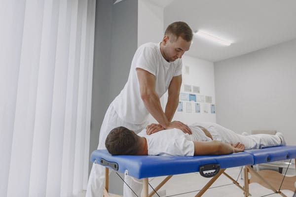 Murfreesboro chiropractor explains about the safety of chiropractic treatments